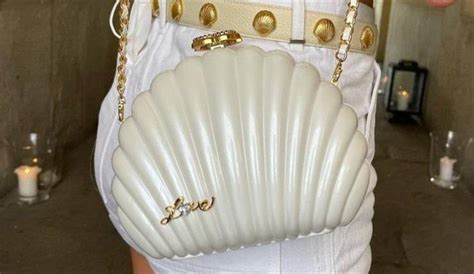 borsa conchiglia chanel|chanel borse italia.